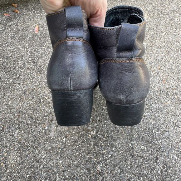 Born Rascal Ankle Bootie Womens 6 Brown Pull On Leather Square Toe Western Boots - Picture 9 of 9